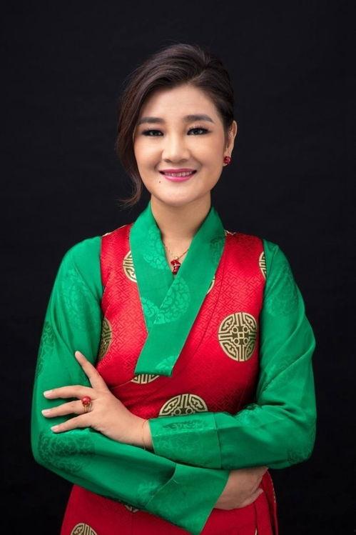 甘孜明星,闪耀高原的璀璨星辰